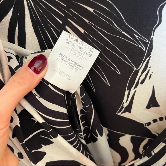 Stella McCartney tropical print silk dress - Picture 7 of 7